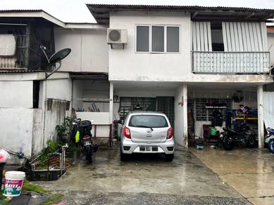 2-storey Terraced House For Sale in Salak Tinggi,SGR