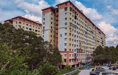 Apartment For Sale in Pangsapuri Segar Ria