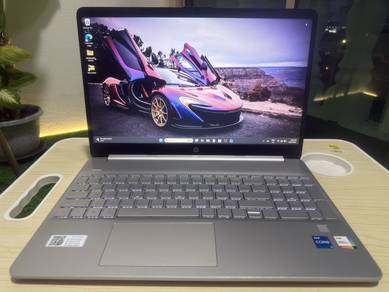 Laptop HP 15s,i5-12th Gen,16gb RAM/Storage 512gb