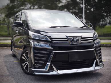 Toyota Vellfire ZG in Sungai Besi, KUL