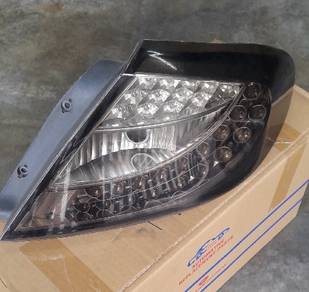 Lampu belakang Persona/ Gen2