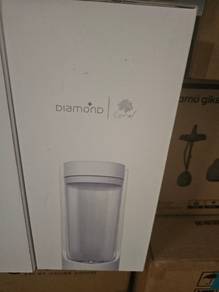 Diamond water bar