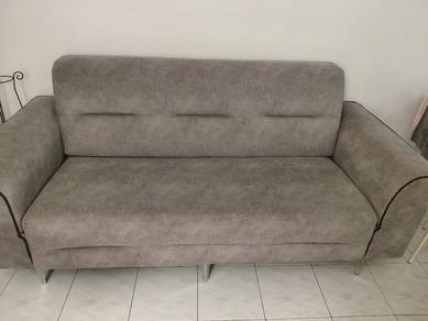 Modern Textured Fabric Sofa (95% New) - 75.5" Leng