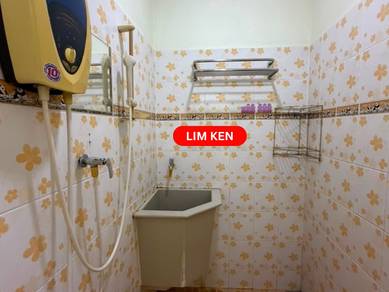 Bungalow House For Sale in Gelugor,PNG