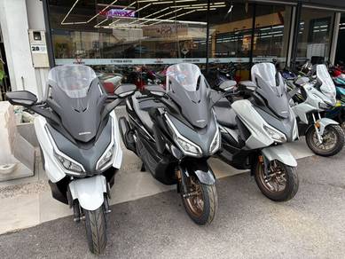 Honda Forza 250