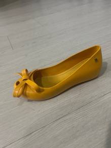 pre love shoes to let go