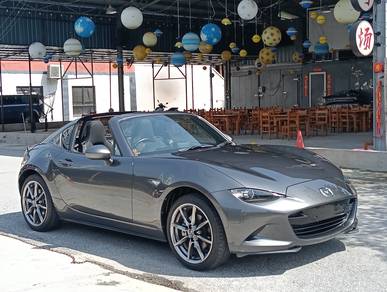 Mazda MX-5 RF in Old Klang Road, KUL