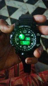 sport watch nak jual 
