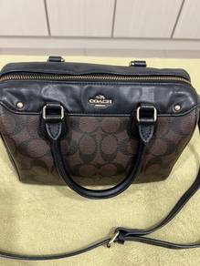 Leather bag