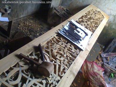Kilang Papan Ukir & Larik Kayu