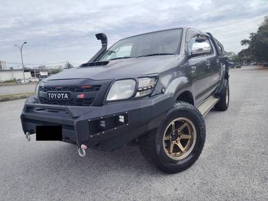 Toyota Hilux G TRD SPORTIVO in Sungai Besi, KUL