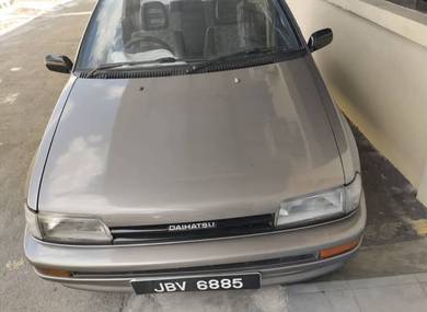 Daihatsu Charade AURA in Tampoi, JHR