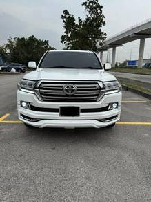 Toyota Land Cruiser ZX in Subang Jaya, SGR