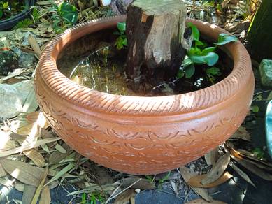 Terracotta Pot / Tempayan