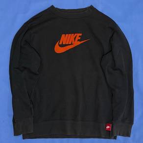 Pre-loved Nike Sweatshirt L Size