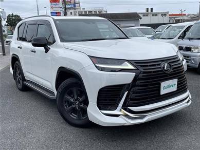 Lexus LX 600 in Klang, SGR