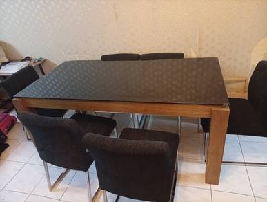 Glass table and 6 chairs set