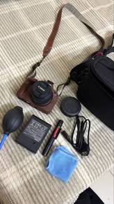 canon eos r50