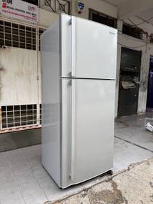 Hitachi Peti ais Fridge 2 Door 475Ltr