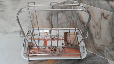 New condition Holder & Strainer 