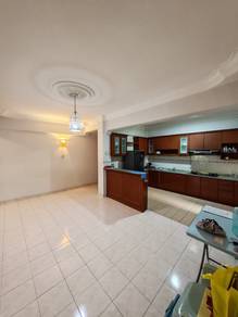 Apartment For Sale in Sri Wangi
