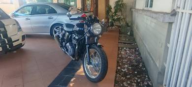 Triumph Thruxton