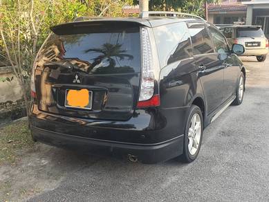 Mitsubishi Grandis in Bangi, SGR