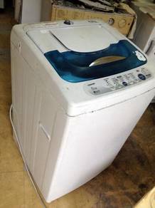 Recond Mesin Basuh Toshiba Auto Washing Machine