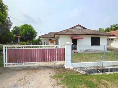 Bungalow House For Sale in Pekan,PHG