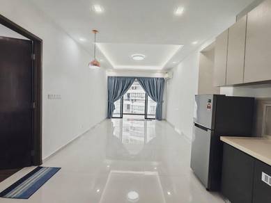 Condominium For Sale in AmberSide @ Country Garden Danga Bay