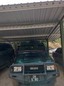 Isuzu Trooper in Kiansom, SBH