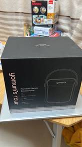 Youme breast pump brand new