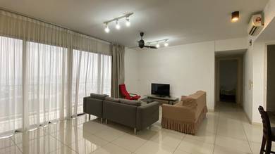 Condominium For Rent in Windows on The Park