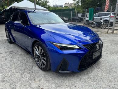 Lexus IS 300 F-SPORT in Puchong, SGR
