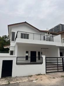 Semi-Detached House For Sale in Puchong,SGR