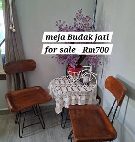 Set Meja Bulat Jati