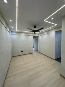 Flat For Sale in Larkin Perdana