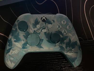 Xbox Series X|S Ice Breaker controller