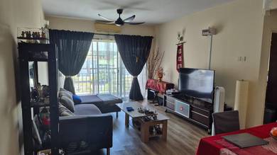 Condominium For Sale in Puncak Nusa Kelana