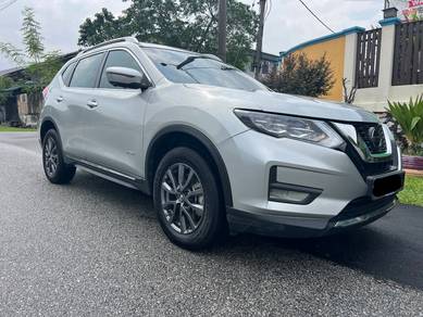 Nissan X-Trail X-CVT HYBRID in Batu Caves, SGR