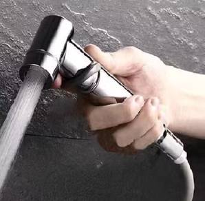 Bidet (Pili air picit)