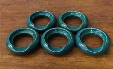Vintage porcelain chopstick rest 5 green