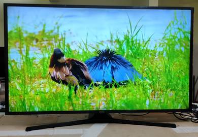 Samsung 48" FHD smart tv 