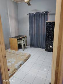 Room in Kajang, SGR