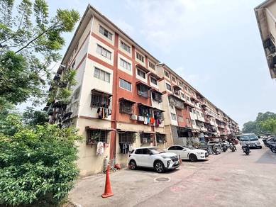 Apartment For Sale in Seri Kembangan,SGR
