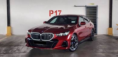 BMW i5 eDRIVE40 M SPORT in Ampang, SGR