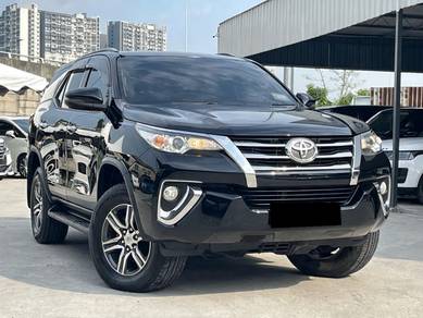 Toyota Fortuner VRZ 4x4 in Puchong, SGR