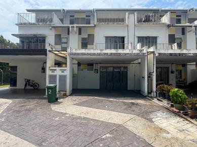 3-storey Terraced House For Sale in Gombak,KUL
