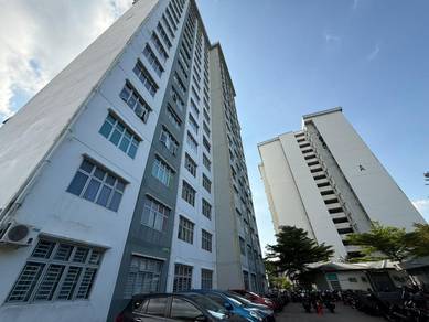 Apartment For Sale in Molek Ria