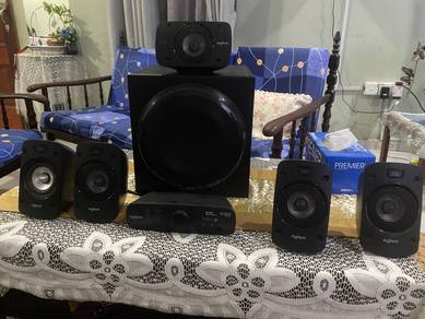 Logitech Z906 5.1 Home Theater THX